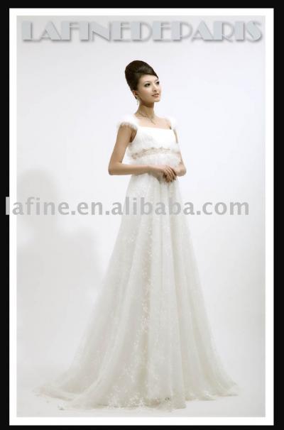 wedding dress (свадебное платье)