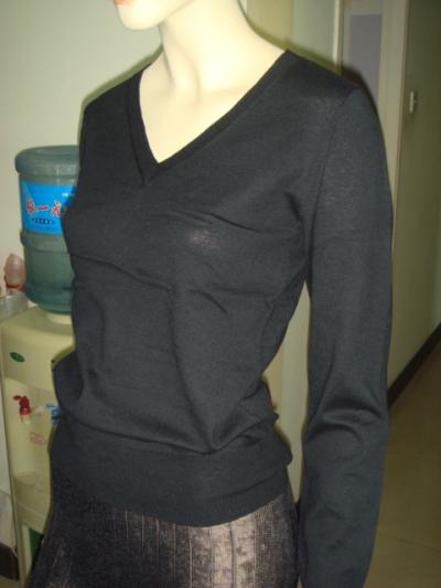 Classic ladies` v-neck sweater (Классические Дамские V-шею свитер)