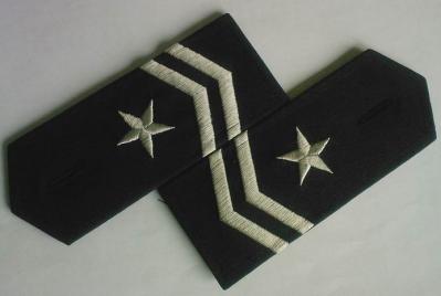 epaulet (epaulet)