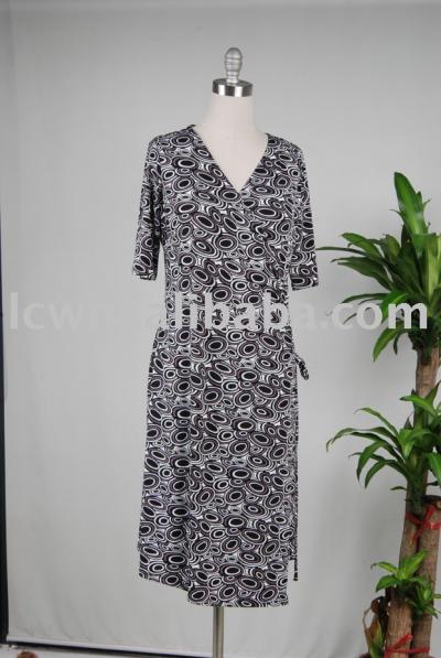 women`s dress (women`s dress)