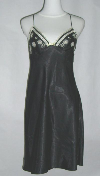 Dress (Платья)