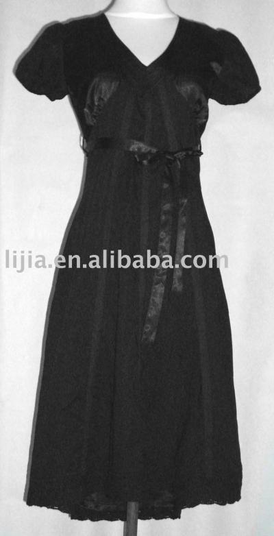Lady`s Embroidered Dress with Beads (Женская вышитая бисером платья)