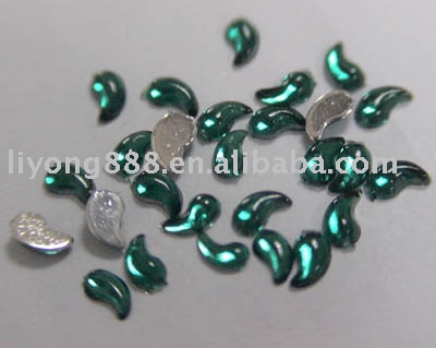 Comma Cut Rhinestone (Comma Cut Stras)