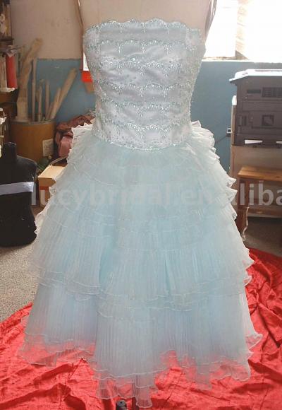 Sell party dress (Vendez votre robe de soirée)