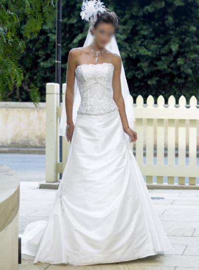 Wedding Dresses/Bridal Gowns MS220 (Les robes de mariage / Robes de mariée MS220)