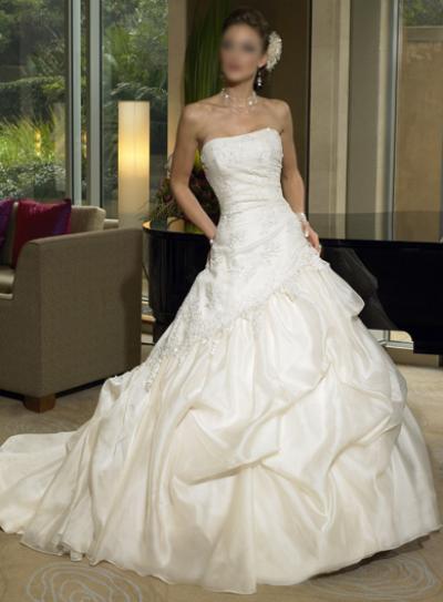 High Quality Wedding Dresses/Gowns MS165