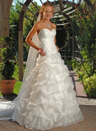 High Quality Wedding Dresses/Gowns MS175