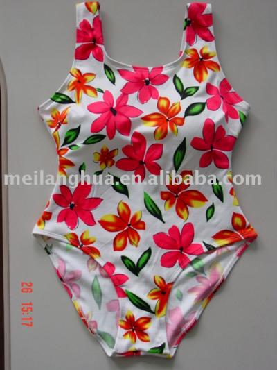 one-piece swimwear (one-piece swimwear)