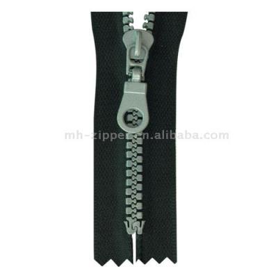 15186B-Metal Zipper with Thread 22cm 4#,Auto Lock,Closed End (15186B-Metal Zipper avec du fil 22cm 4 #, Verrouillage auto et fermée)