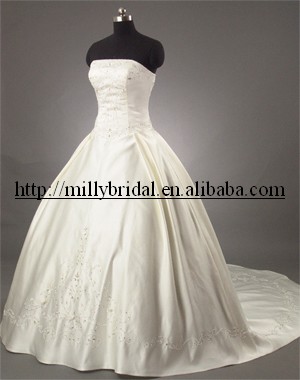 Bridal Gown (Brautkleid)