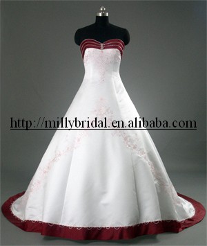 Bridal Gown (Brautkleid)