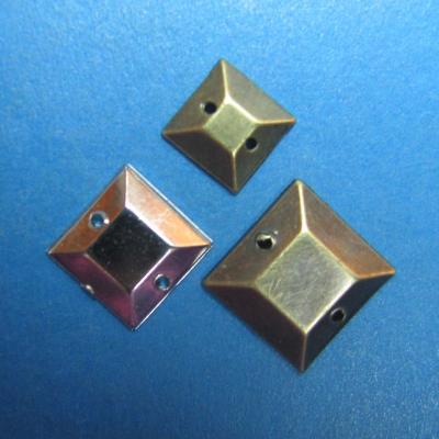 Plastic Stone with Electroplate (Пластиковый камень с гальваническим)