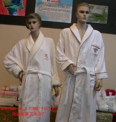 bathrobe (bathrobe)
