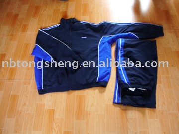 sports wear (спортивная одежда)