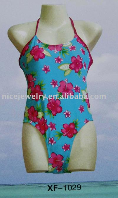 bathing costume (bathing costume)
