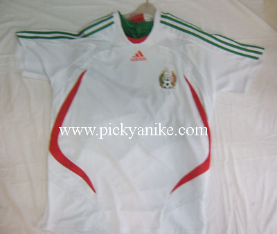 football wear (football wear)