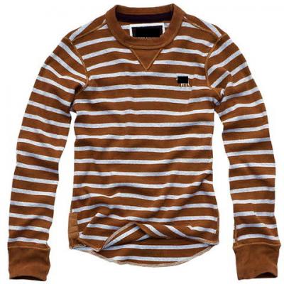 sweater (sweater)