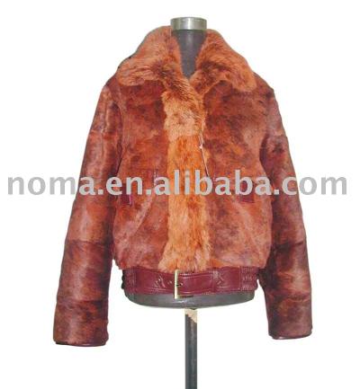 ladies` fashion fur coat (Дамские моды меховых пальто)