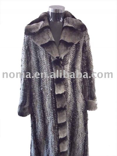 fur garment (vêtement de fourrure)