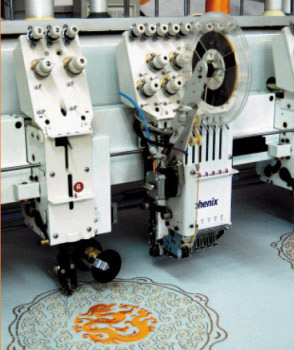 TNPD Series Computer Taping Embroidery Machine (TNPD Series Computer Taping machine à broder)