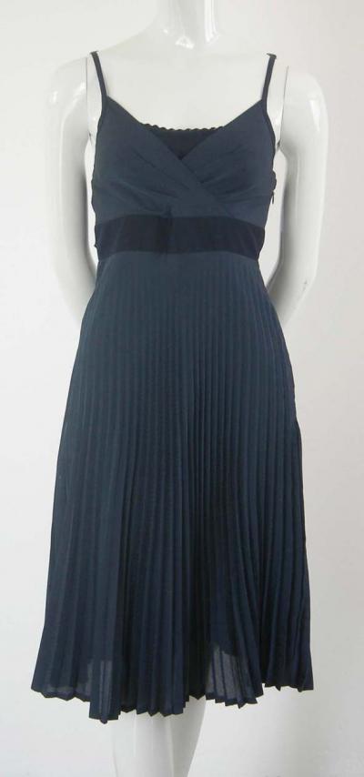 dress (dress)