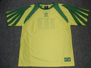 T-shirt (T-shirt)