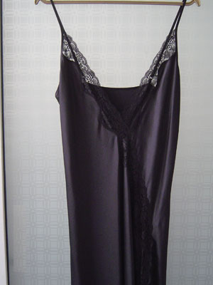 silk satin lace dyed dress (dentelle en satin de soie teints robe)