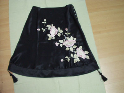 100% silk satin embroidery skirt