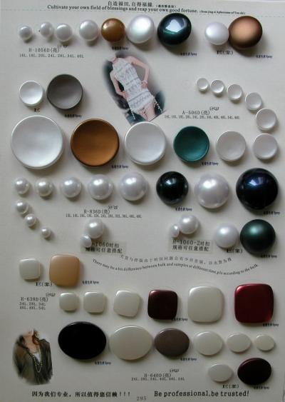 Pearl buttons (Pearl buttons)
