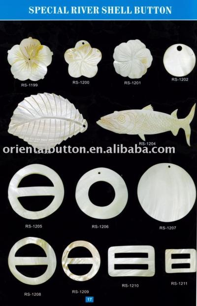 NATURAL MOP BUTTONS (NATURAL MOP BUTTONS)