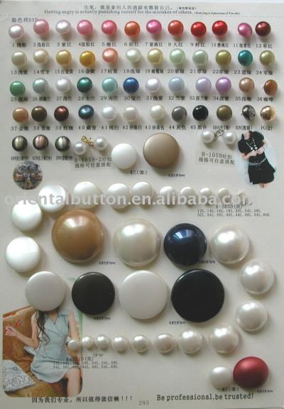 pearl buttons (pearl buttons)