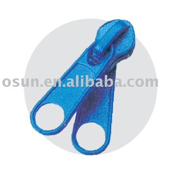 Zipper slider with double pulls (Zipper Slider mit Doppelbett zieht)