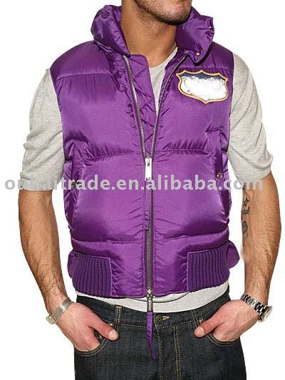 fashion design outerwear and brand name garment (верхняя одежда мода и дизайн одежды марки)