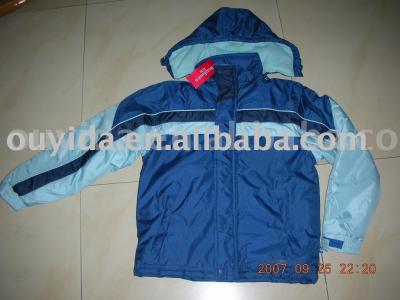 Boy`s padded jacket (Boy `s veste matelassée)