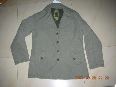Lady`s padded jacket stock (Lady`s padded jacket stock)