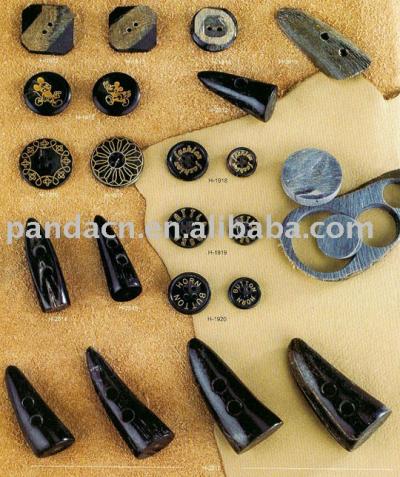 buffalo horn button (buffalo horn button)