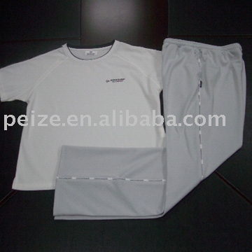 jogging suit (спортивный костюм)