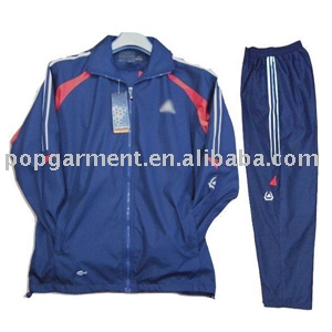 Brand Name Sportswears (Marque Nom Sportswears)