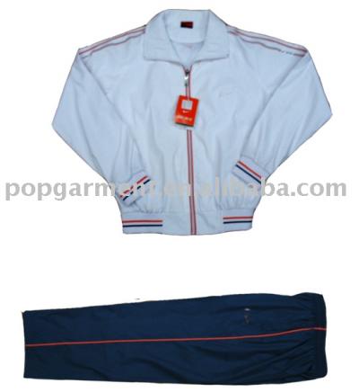 Brand Name Women`s Sportswear (Les femmes marque  S Sportswear)