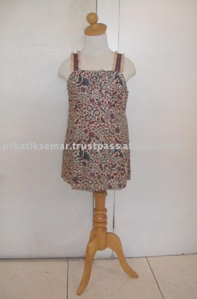 Lembutan Cirebonan Children `s Dress (Lembutan Cirebonan Children `s Dress)