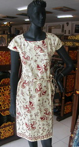 Summer Dress Satwa Cirebonan (Robe d`été Satwa Cirebonan)