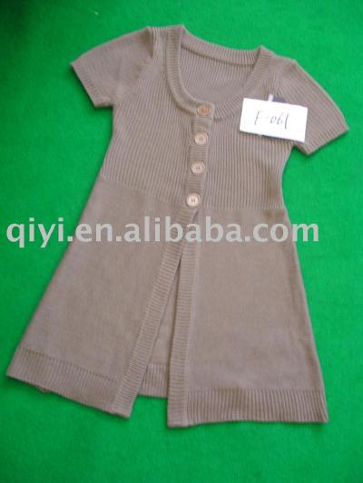 little girl`s knitted dress (little girl`s knitted dress)