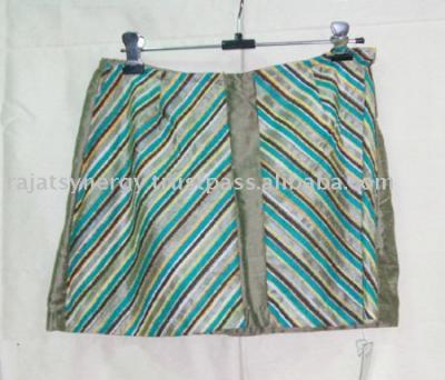 Ladie`s Skirt (Handloom) (Ladie `s Skirt (Handloom))