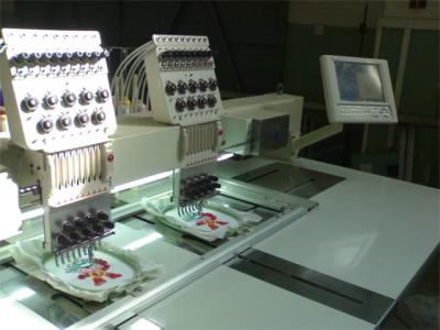 tufting embroidery machine (tufting embroidery machine)