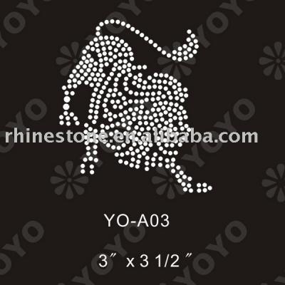 Iron on Lion rhinestone motif for T-Shirt and Garment (Iron Lion auf Strass Motiv für T-Shirt und Unterwäsche)