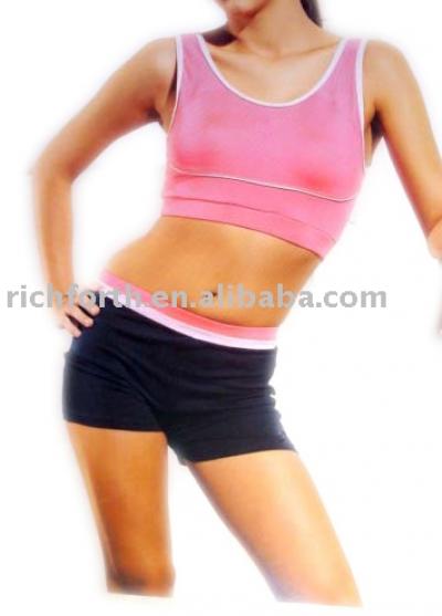 women`s sports wear (Женская спортивная одежда)