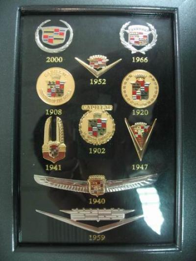 lapel pin