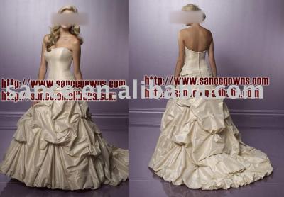 bridal gown (Brautkleid)