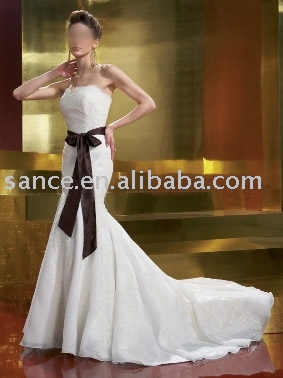 wedding dress (wedding dress)