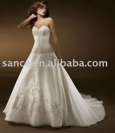 wedding dress (Wedding Dress)